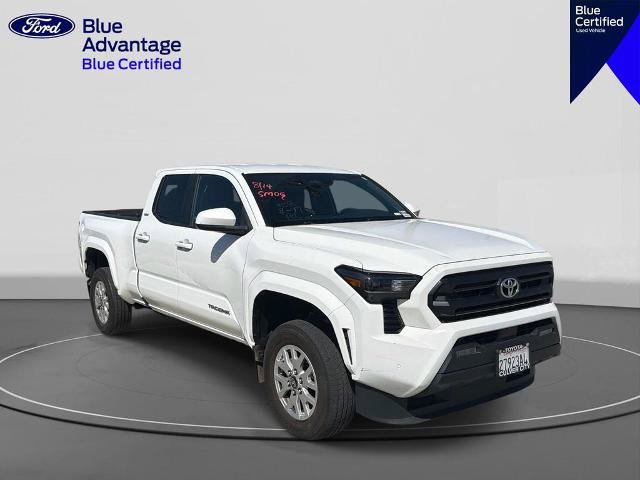 Used 2024 Toyota Tacoma SR5 AWD/4WD image 4