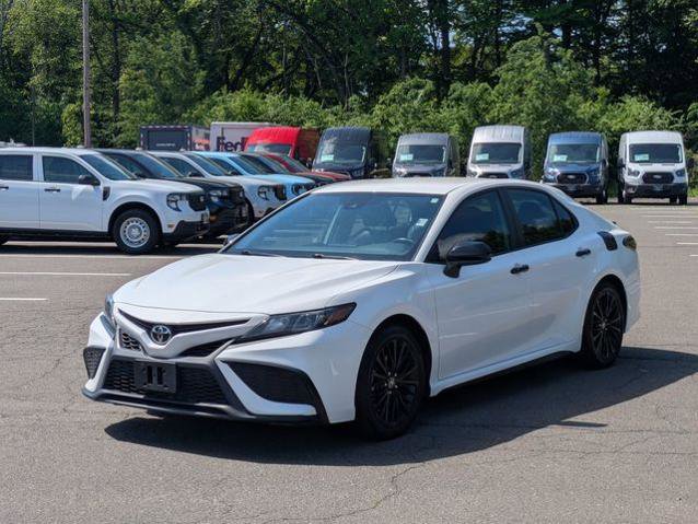 Used 2021 Toyota Camry SE AWD/4WD image 7