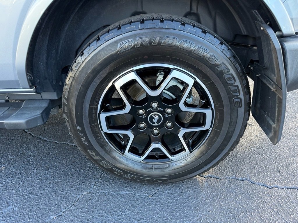 Certified 2024 Ford Bronco Outer Banks image 15