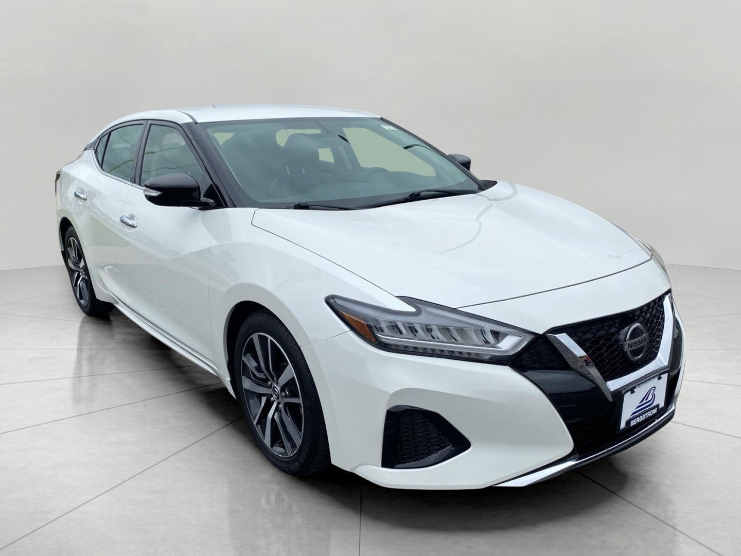 Used 2019 Nissan Maxima 3.5 SV w/ Floor Mat Group