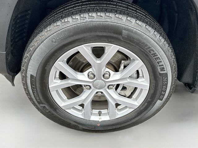 Used 2022 Jeep Grand Cherokee L Limited AWD/4WD image 24