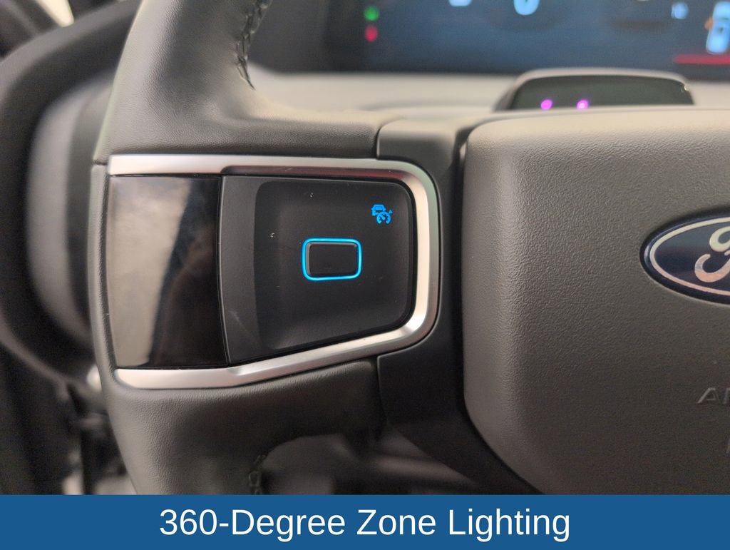 Certified 2025 Ford Expedition Active AWD/4WD image 38