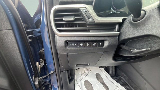 Used 2023 Kia Telluride EX X-Line AWD/4WD image 11
