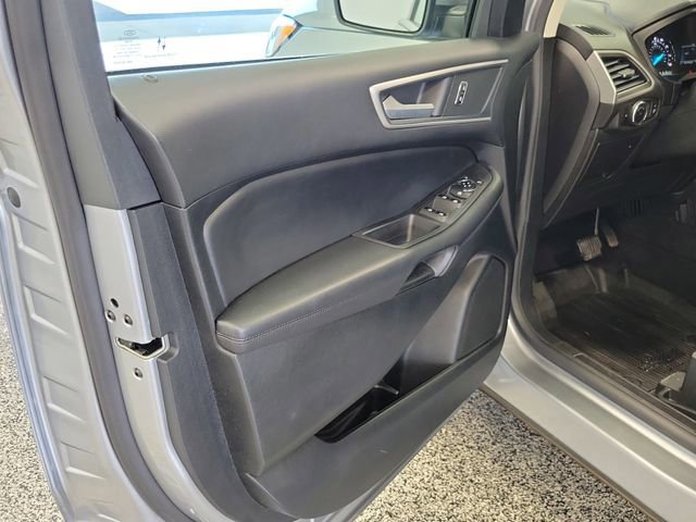 Certified 2023 Ford Edge SEL w/ Convenience Package AWD/4WD image 6
