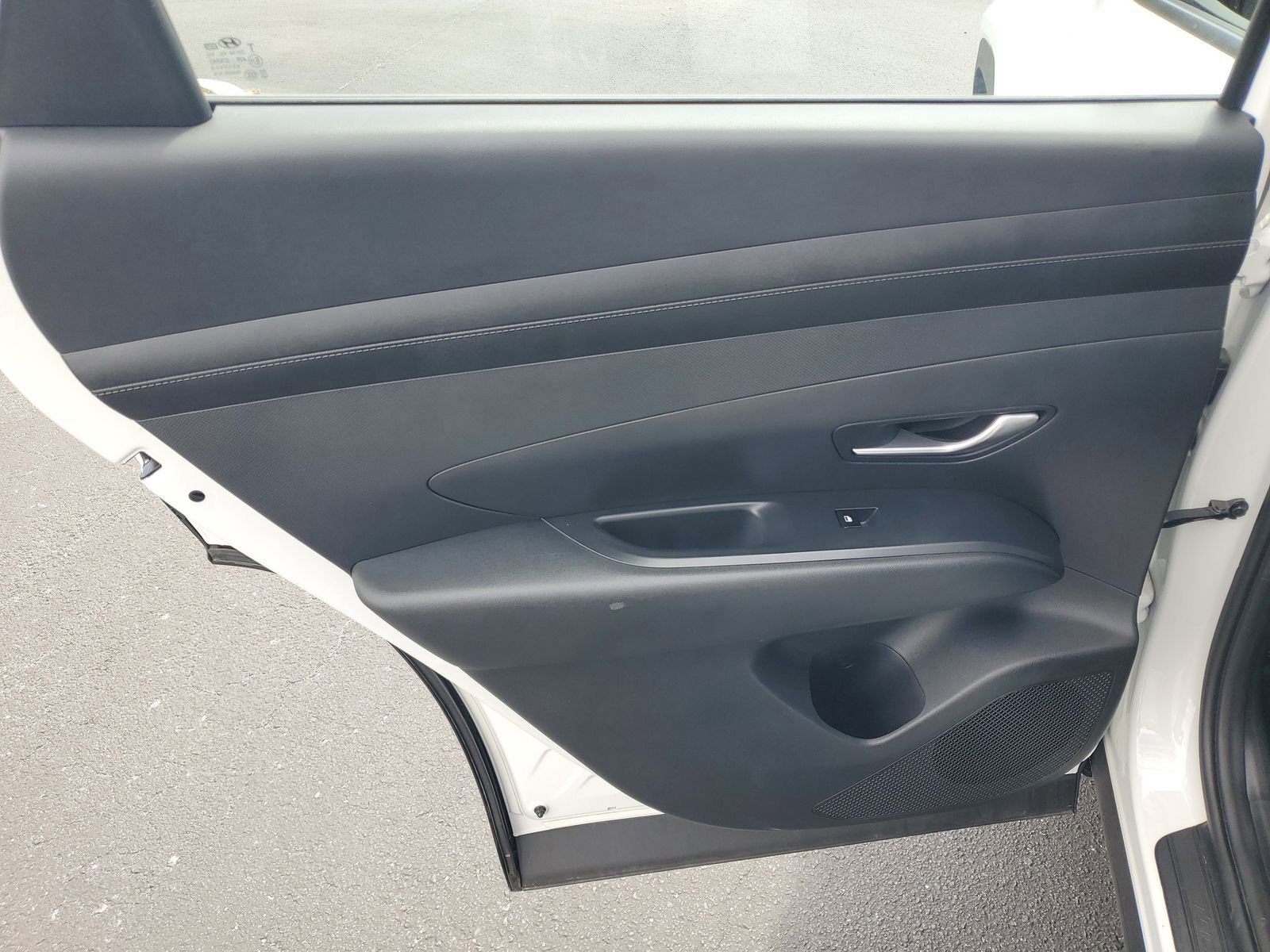 Used 2025 Hyundai Tucson SE image 8