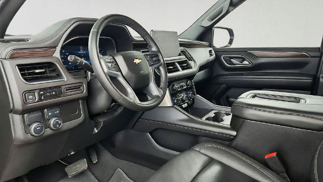 Used 2024 Chevrolet Tahoe LT RWD image 9