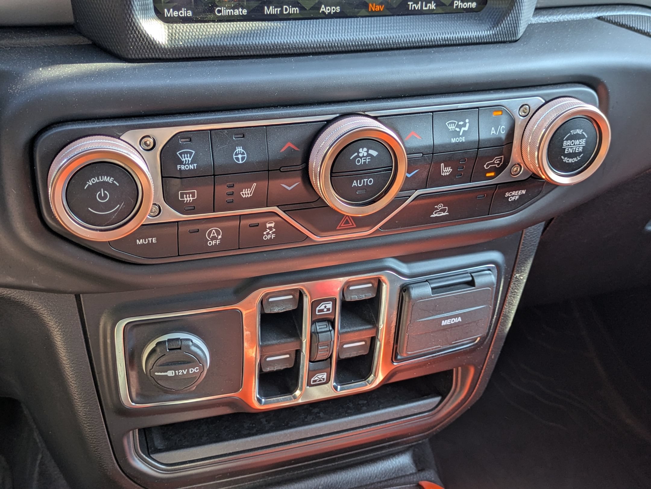 Used 2021 Jeep Gladiator Sport AWD/4WD image 24