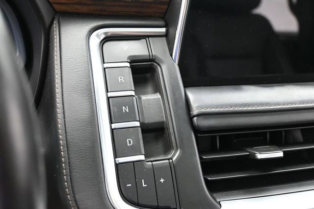 Used 2022 Chevrolet Tahoe High Country AWD/4WD image 26