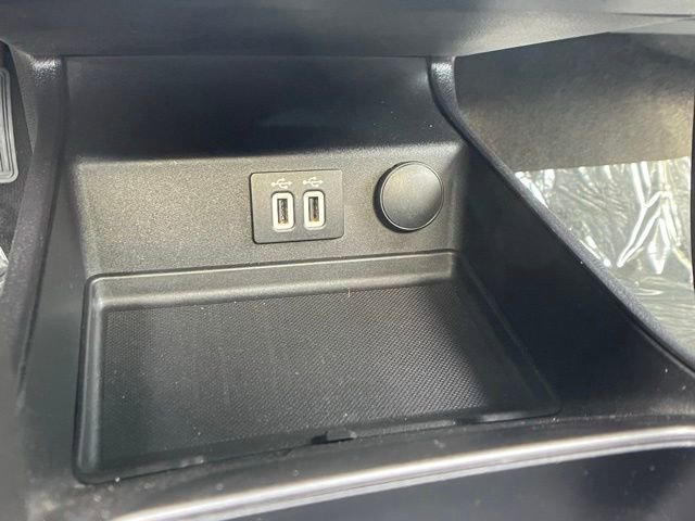 Certified 2019 Ford Fusion Energi Titanium FWD image 29