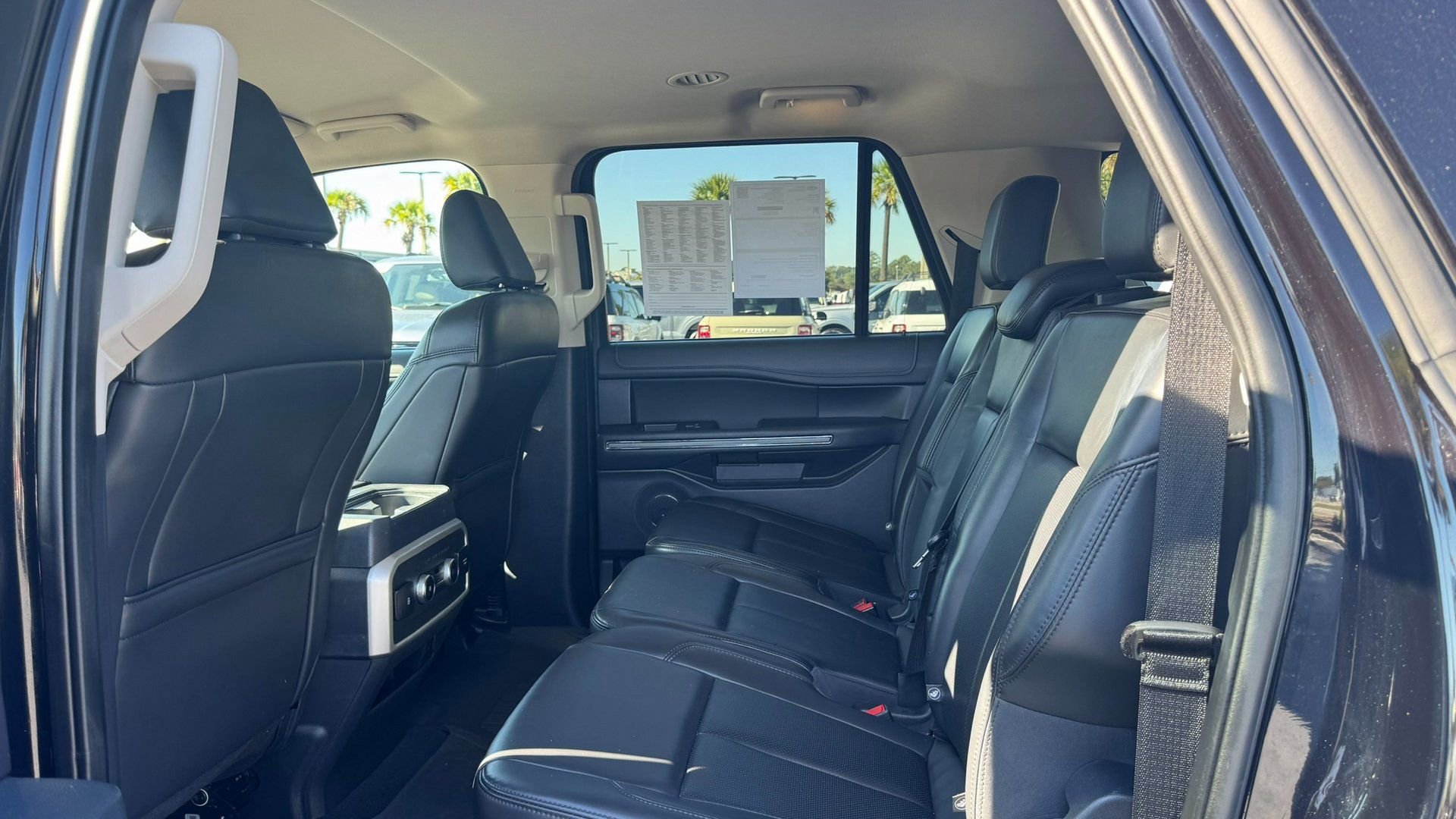 Certified 2024 Ford Expedition Max XLT image 24