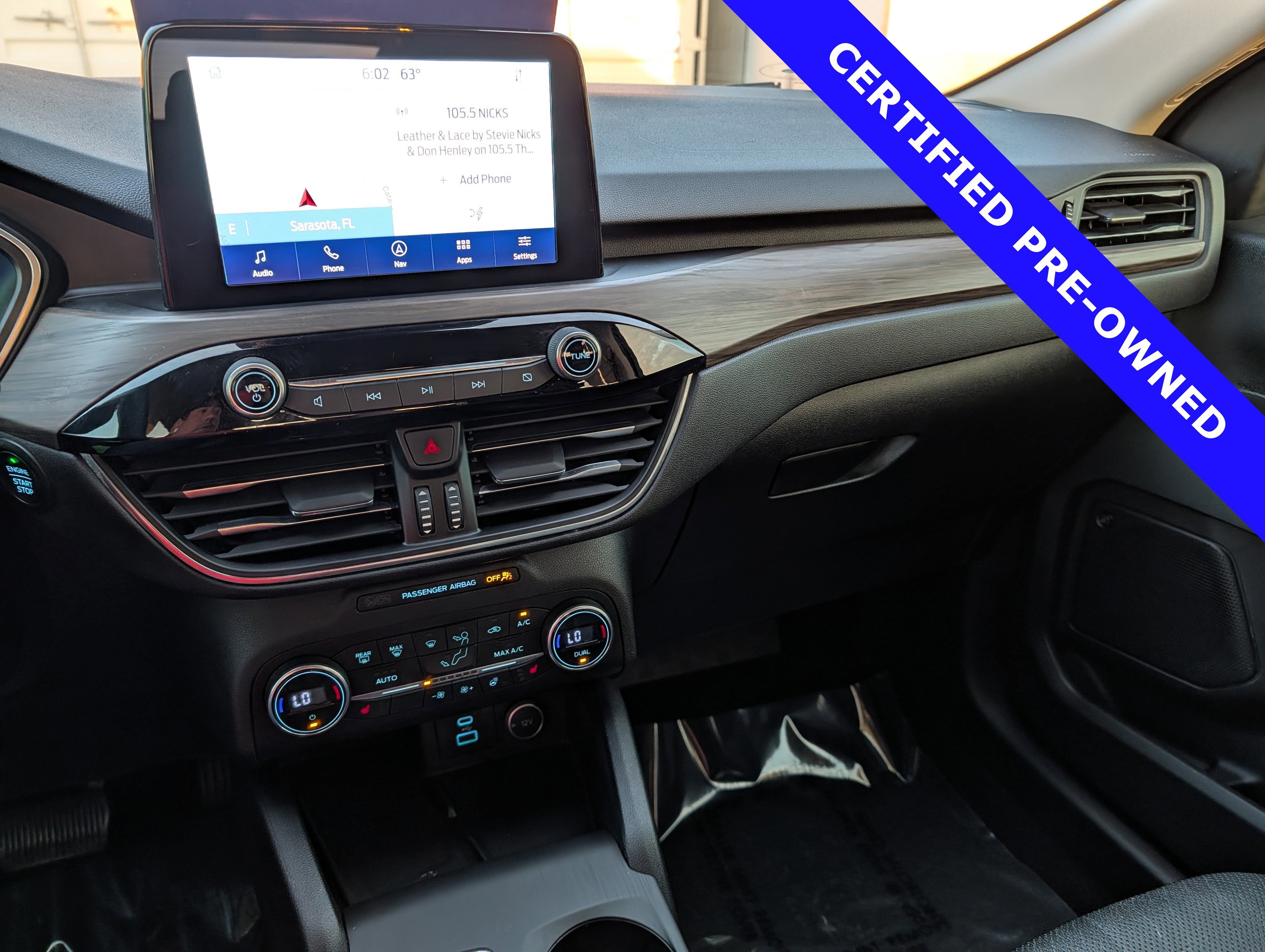 Certified 2020 Ford Escape Titanium image 28