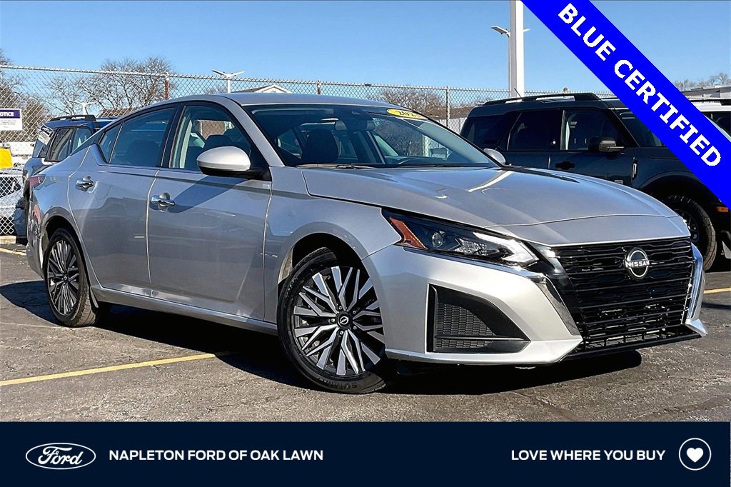 Used 2023 Nissan Altima 2.5 SV