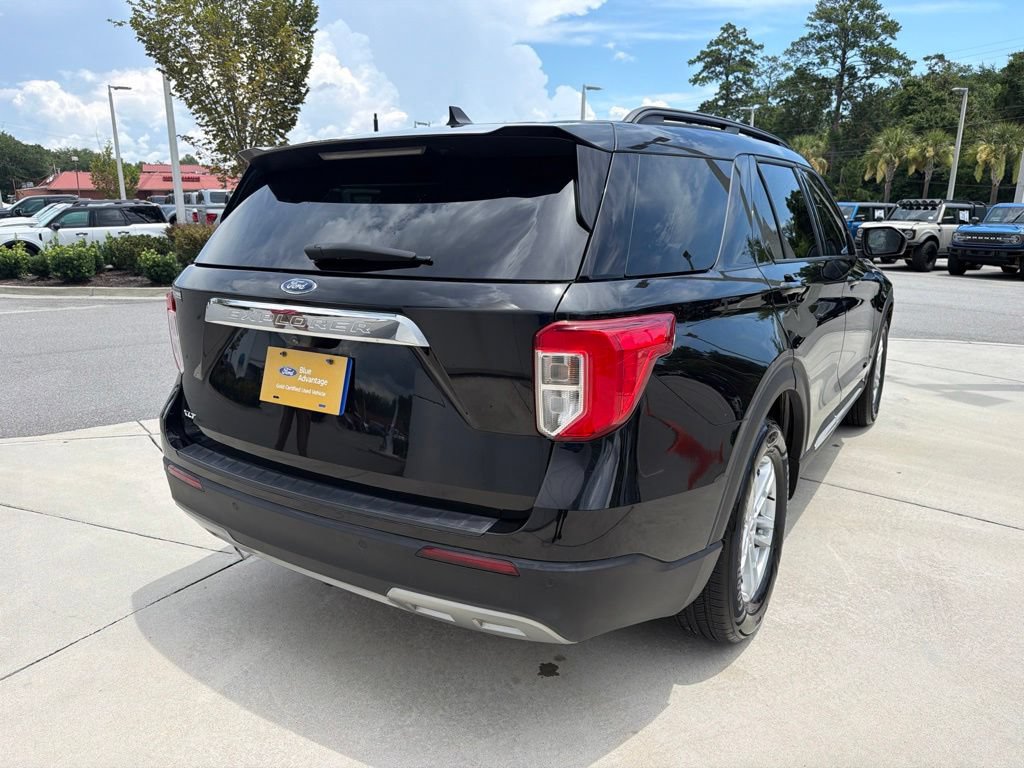 Certified 2023 Ford Explorer XLT w/ Equipment Group 202A RWD image 8
