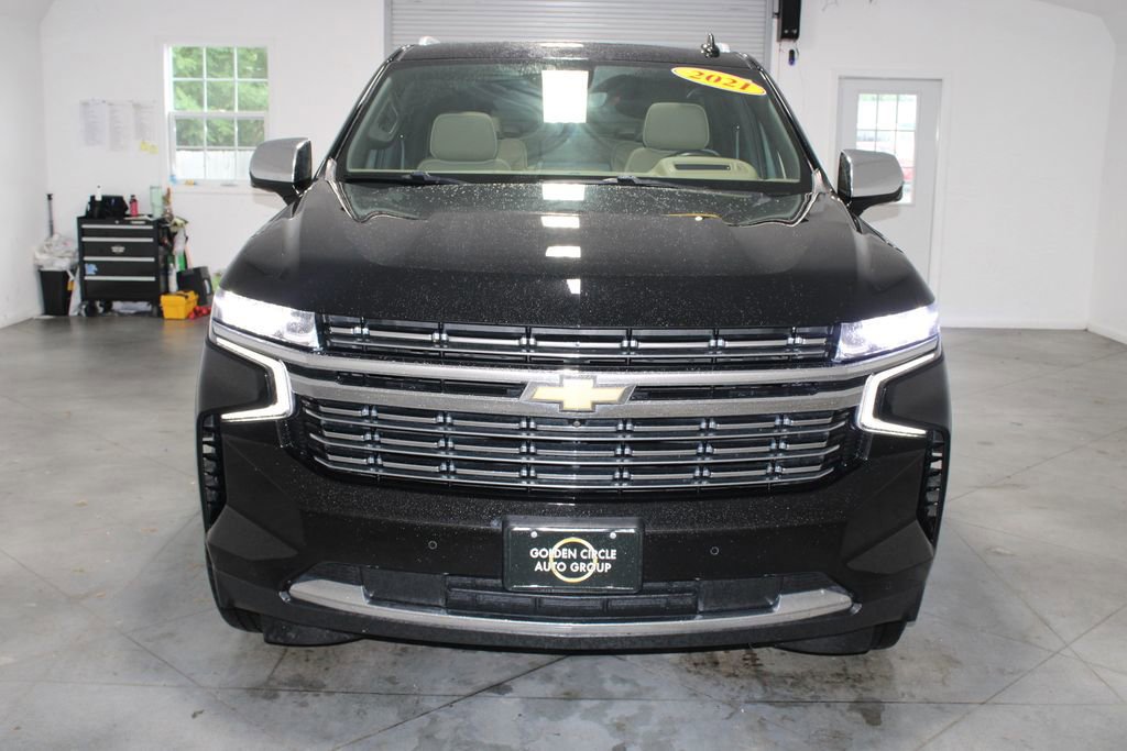 Used 2021 Chevrolet Tahoe Premier w/ Premium Package AWD/4WD image 9