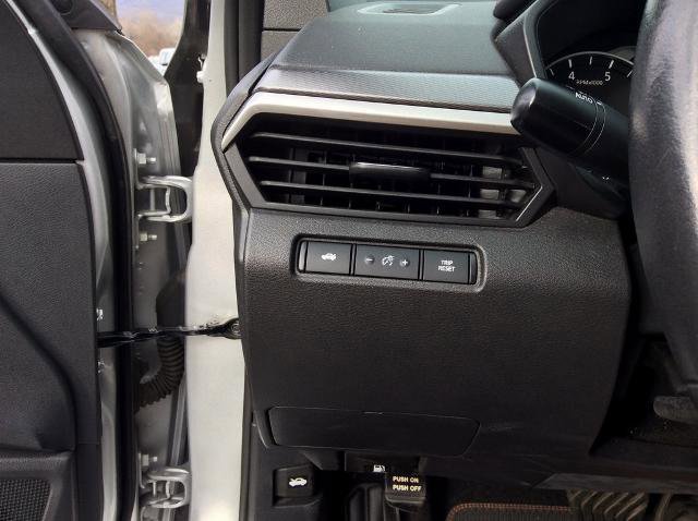 Used 2024 Nissan Altima 2.5 SR image 17