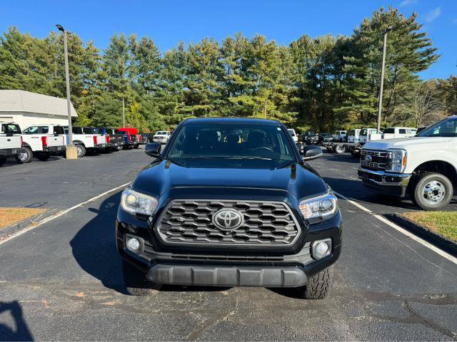 Used 2020 Toyota Tacoma TRD Off-Road AWD/4WD image 9