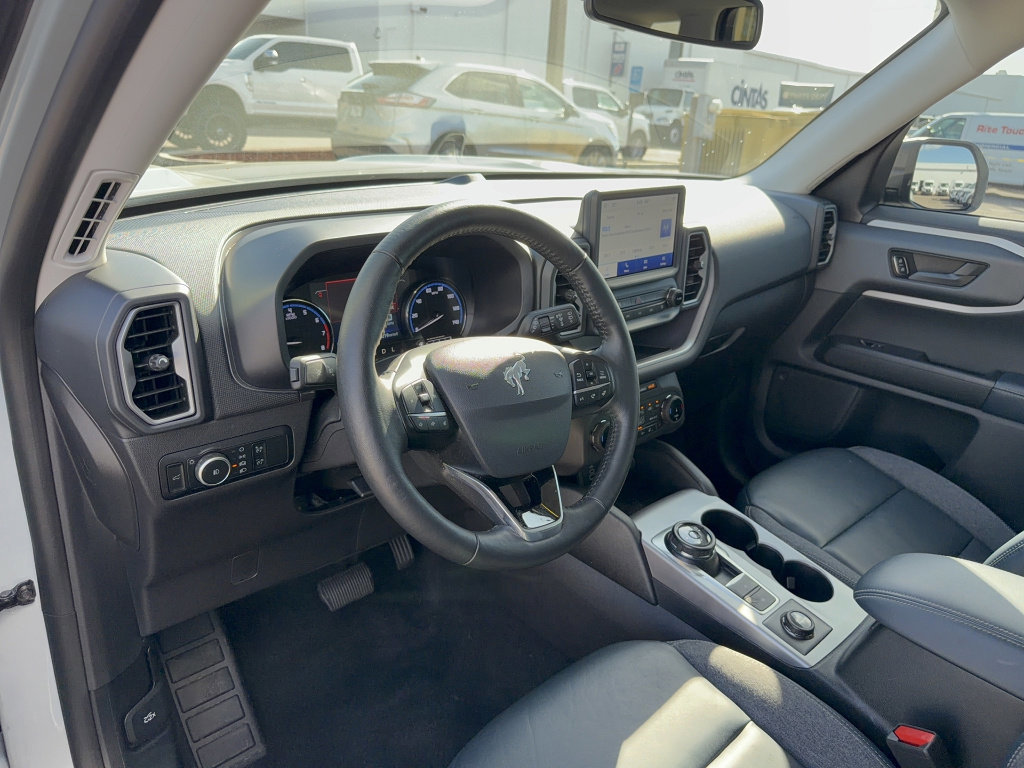 Certified 2023 Ford Bronco Sport Outer Banks image 11