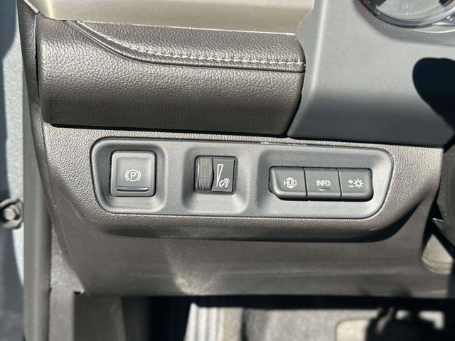 Used 2023 GMC Acadia Denali w/ Denali Ultimate Package image 22