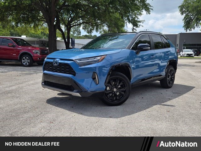 Used 2022 Toyota RAV4 XSE AWD/4WD image 1