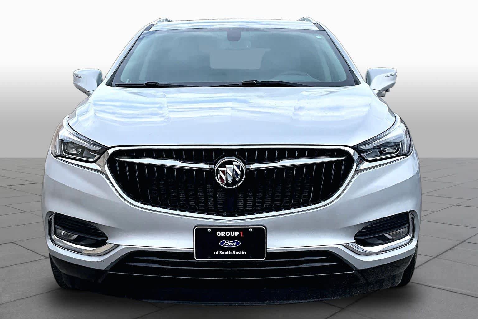 Used 2020 Buick Enclave Essence FWD image 4