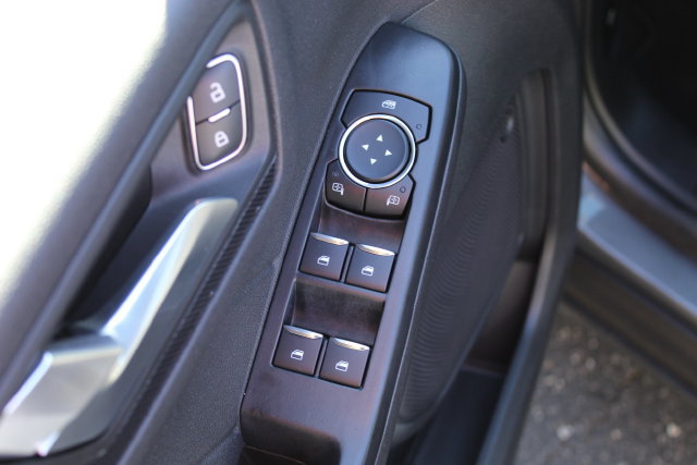 Certified 2025 Ford Escape ST-Line Select AWD/4WD image 22