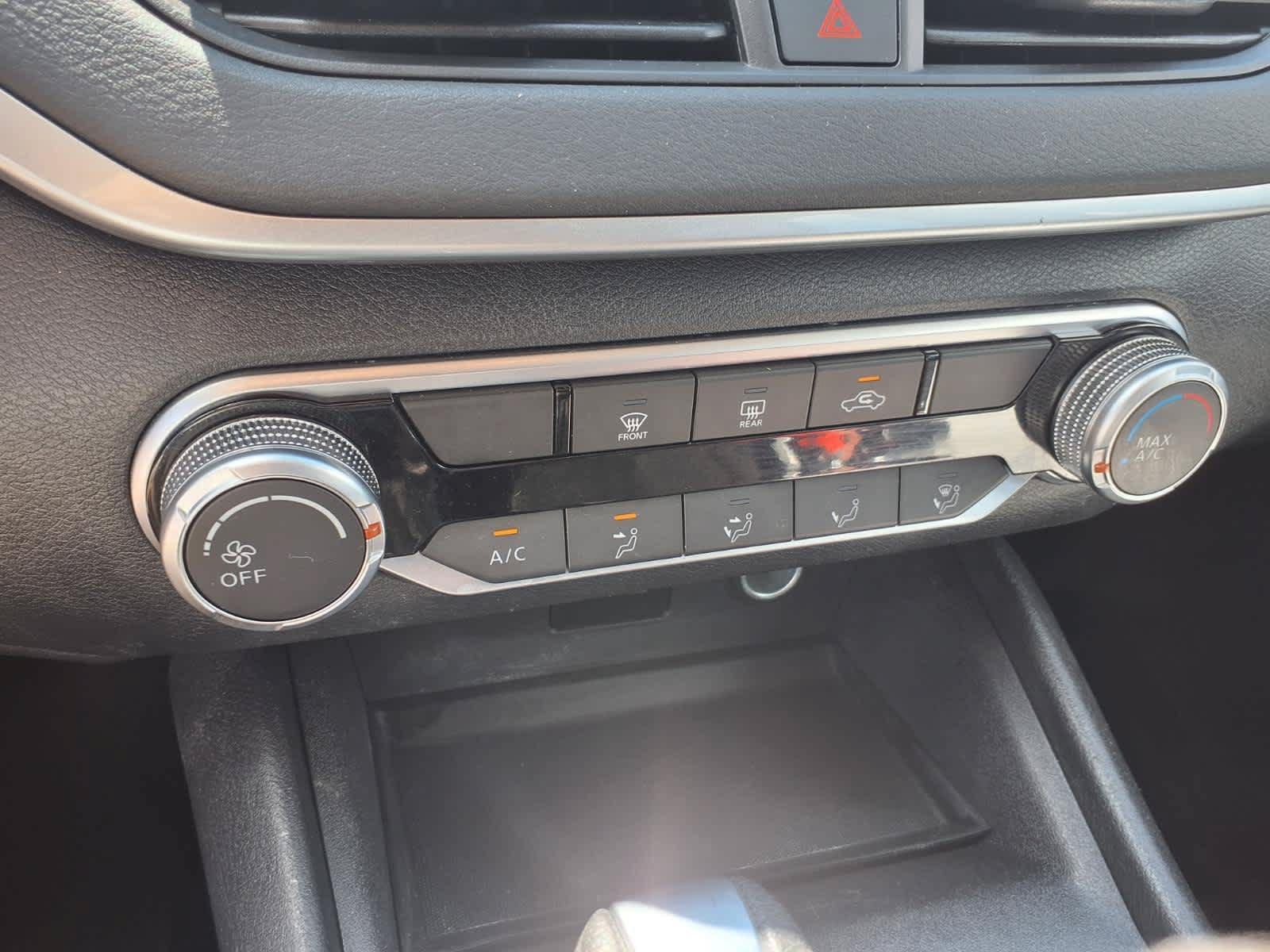 Used 2023 Nissan Altima 2.5 S FWD image 13