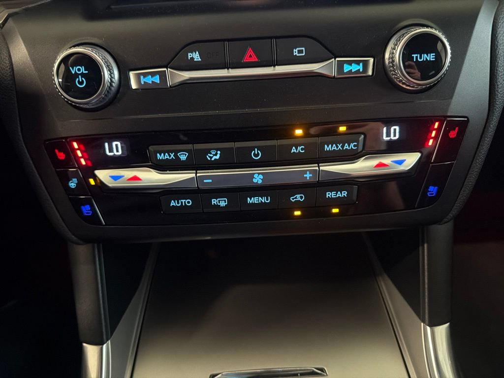 Certified 2020 Ford Explorer Limited w/ Hybrid Equipment Group 310A AWD/4WD image 91