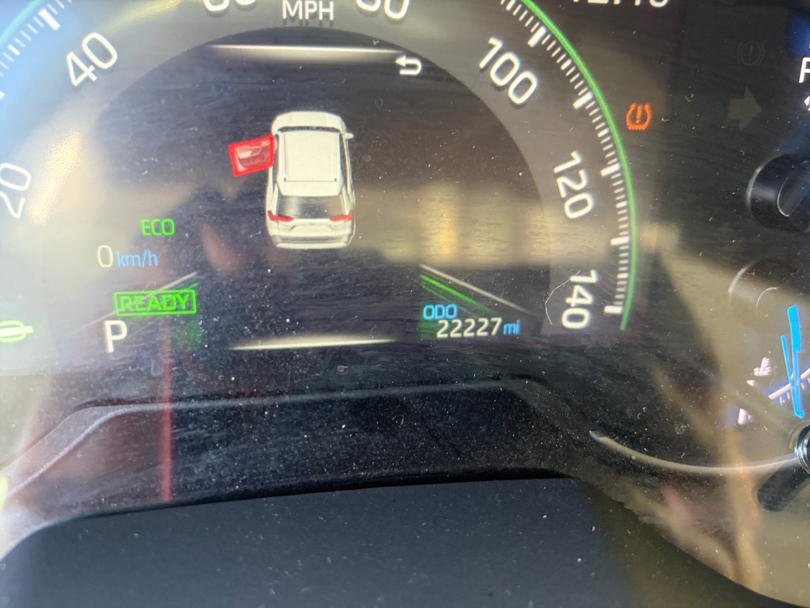 Used 2023 Toyota RAV4 XLE Premium AWD/4WD image 15