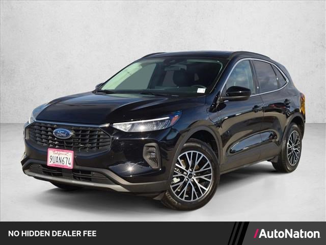 Certified 2025 Ford Escape SE