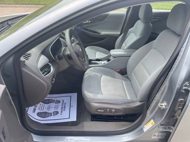 Used 2024 Chevrolet Malibu LT FWD image 17