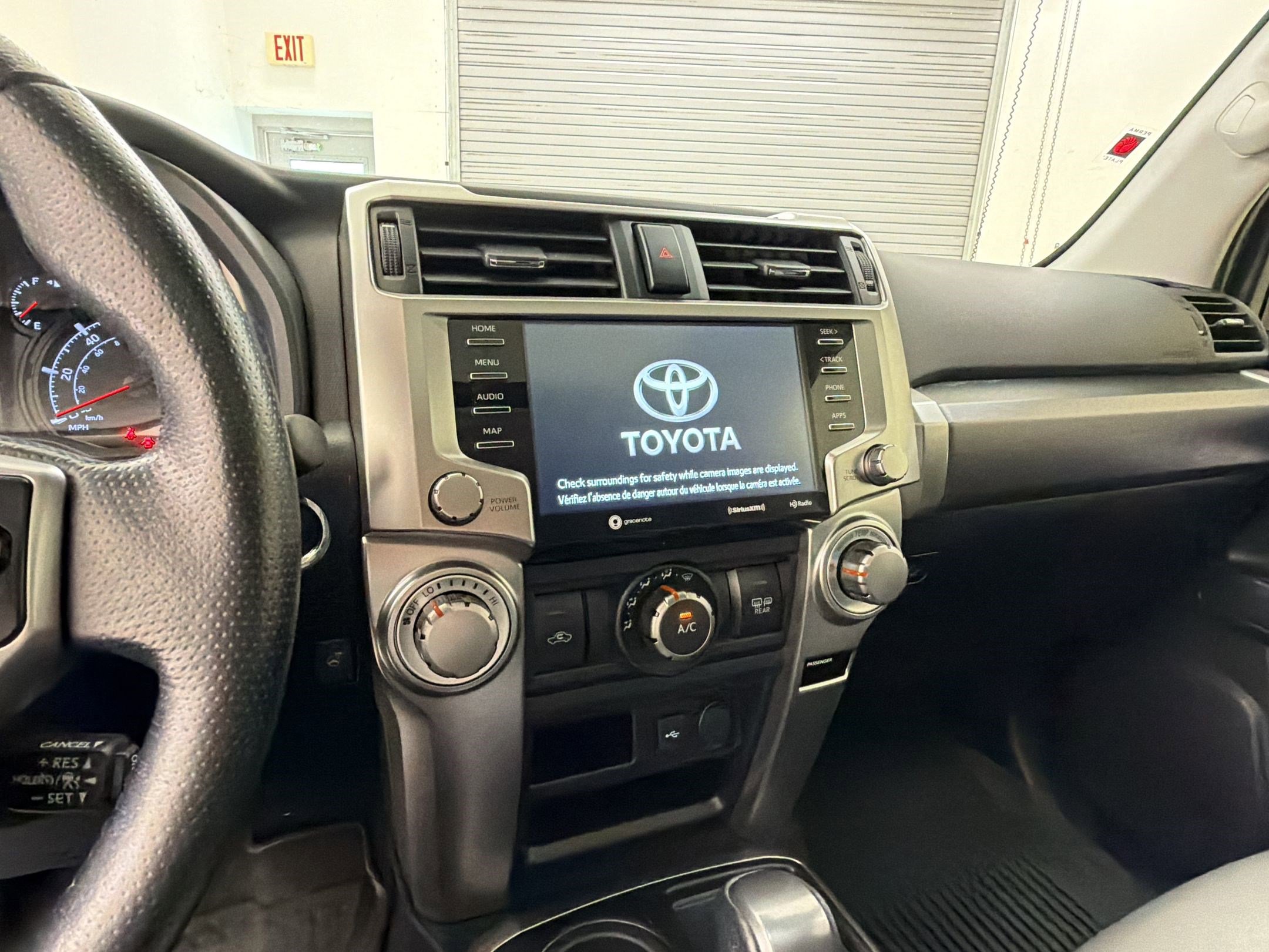 Used 2023 Toyota 4Runner SR5 Premium w/ Moonroof Package RWD image 24