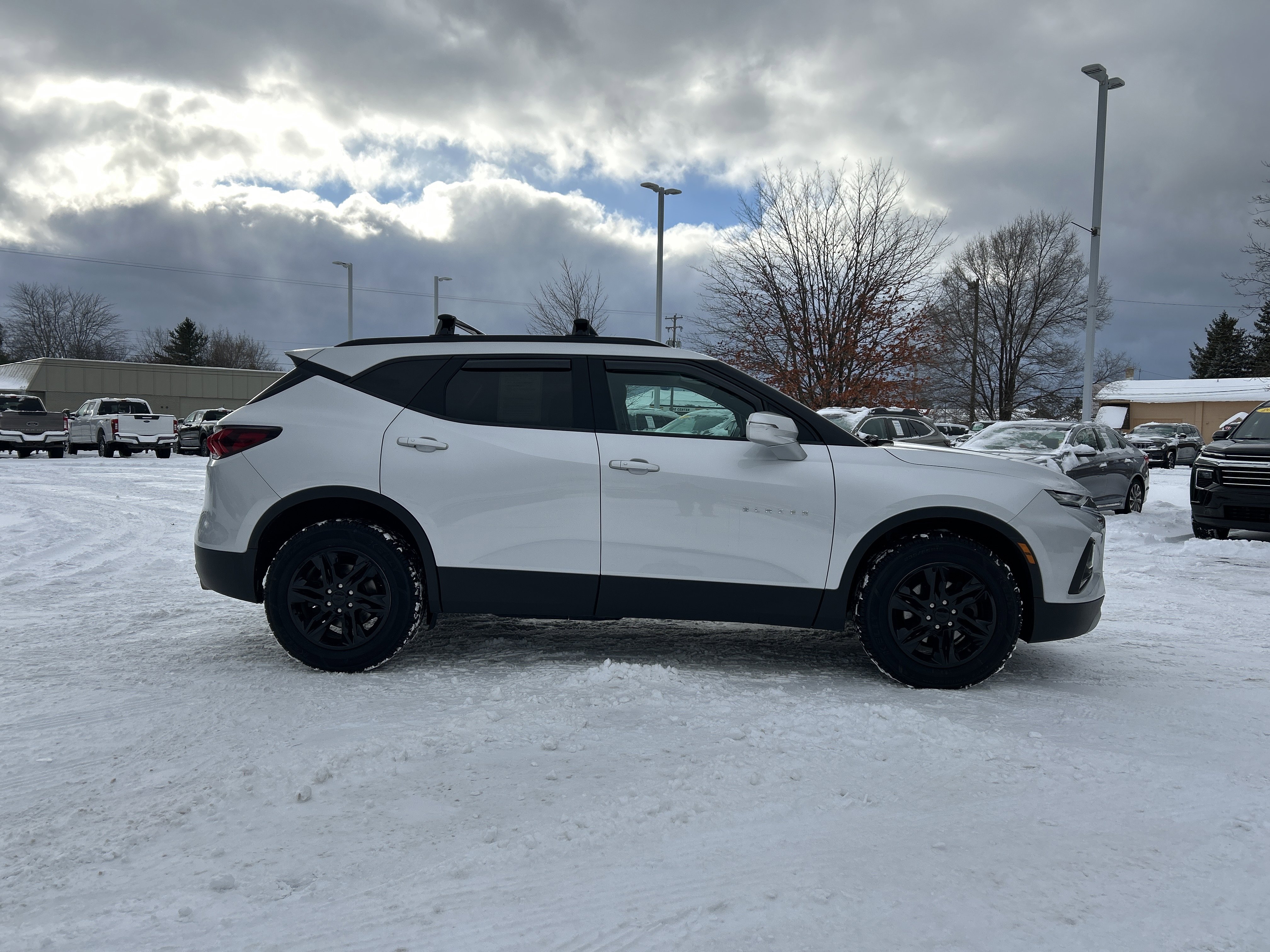 Used 2020 Chevrolet Blazer LT image 3