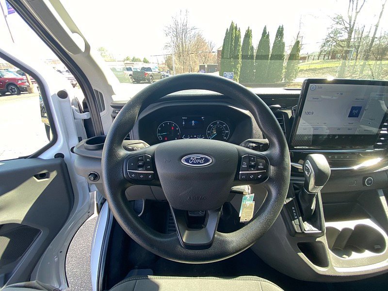Certified 2023 Ford Transit 350 XLT RWD image 18