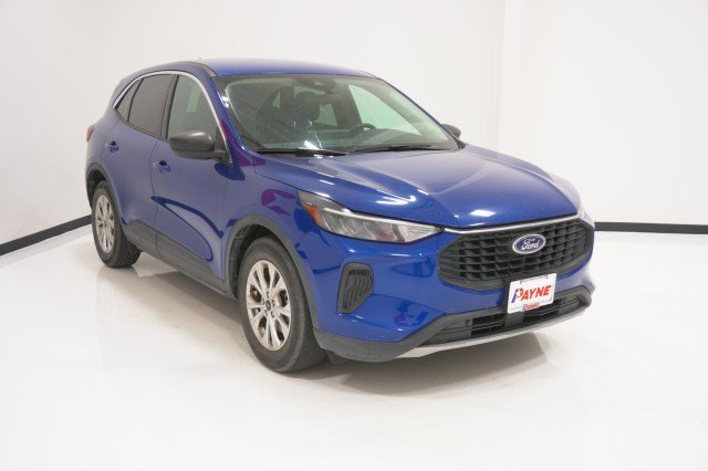 Certified 2023 Ford Escape Active w/ Tech Pack #1 FWD image 3