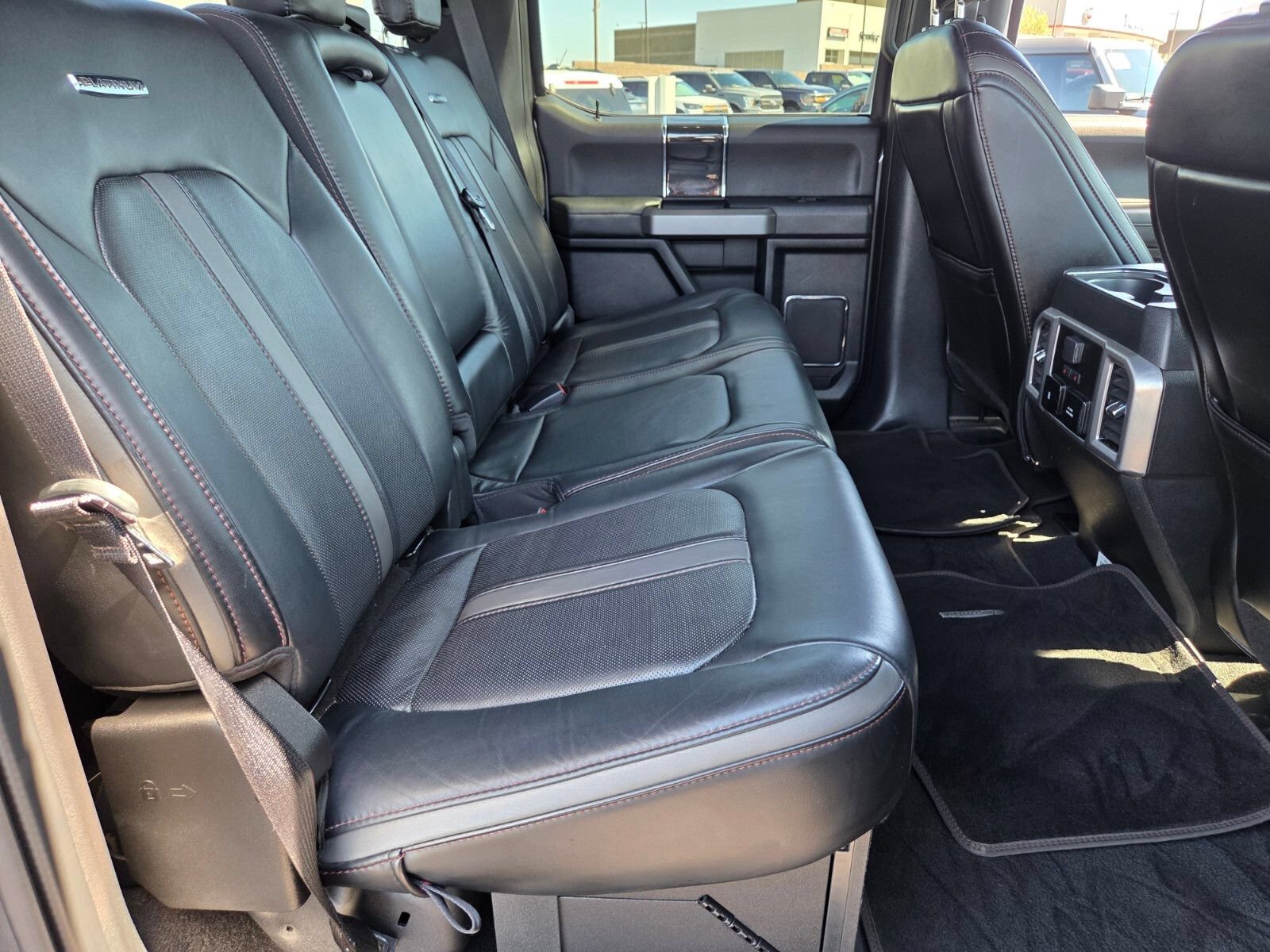 Certified 2021 Ford F250 Platinum w/ FX4 Off-Road Package AWD/4WD image 15
