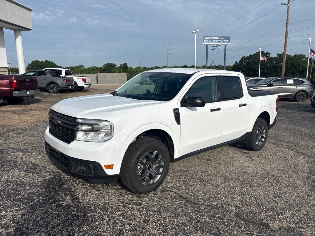 Certified 2022 Ford Maverick XLT FWD image 3
