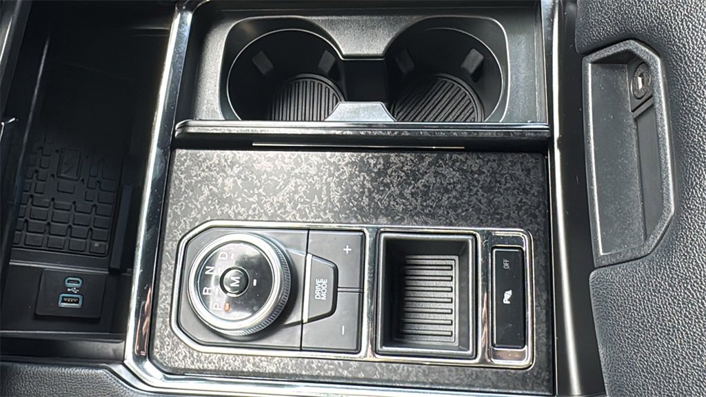 Certified 2023 Ford Expedition Limited image 15