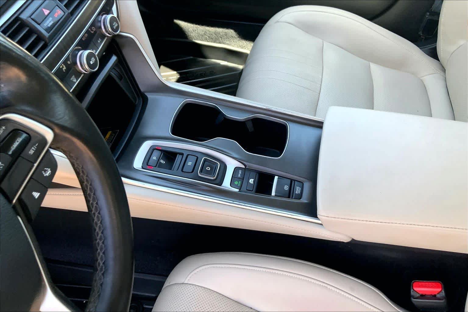 Used 2021 Honda Accord Touring image 17