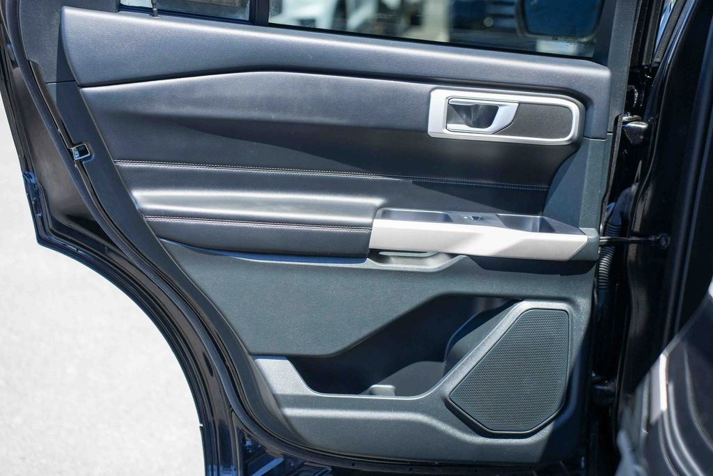 Certified 2023 Ford Explorer XLT AWD/4WD image 19