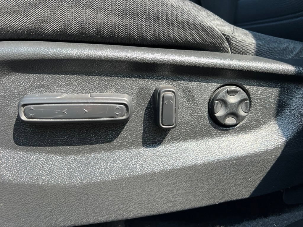 Used 2020 Honda CR-V EX image 14