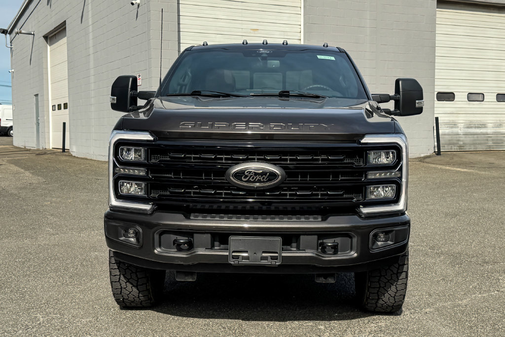 Certified 2024 Ford F250 XLT w/ Black Appearance Package AWD/4WD image 8