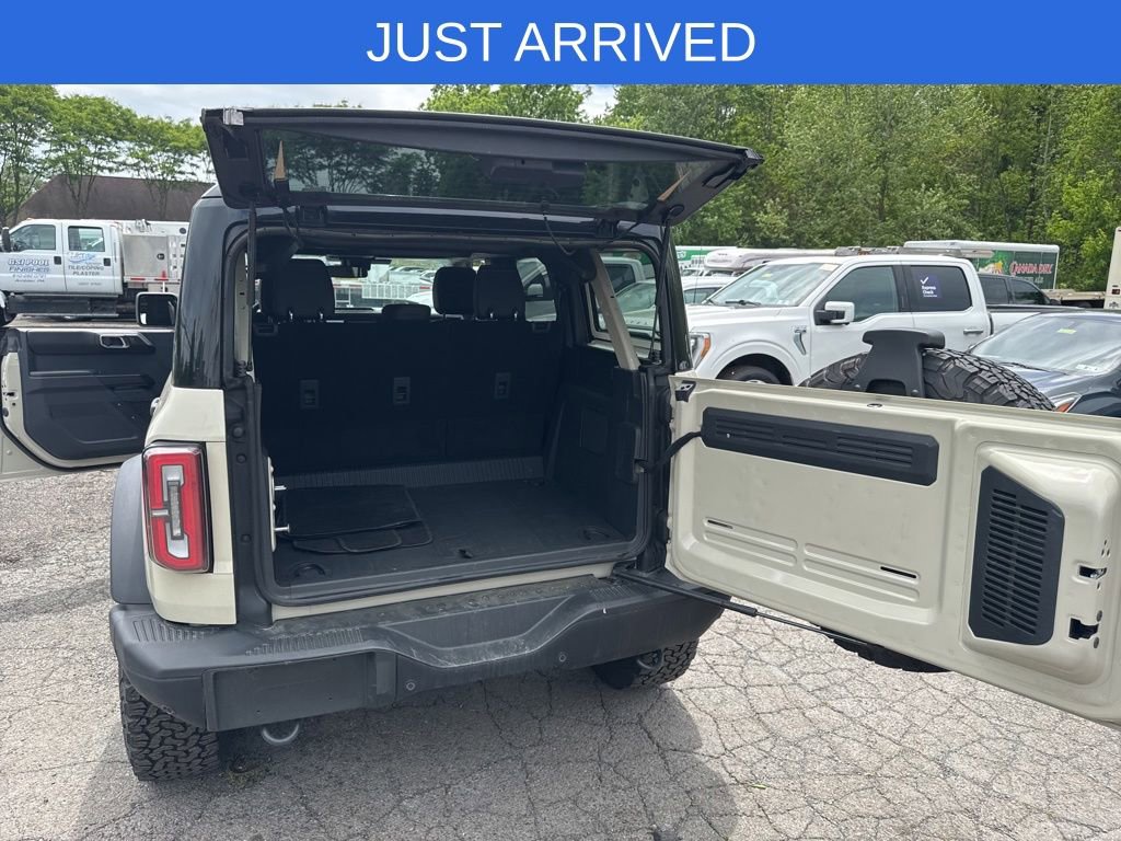 Certified 2025 Ford Bronco Badlands AWD/4WD image 37