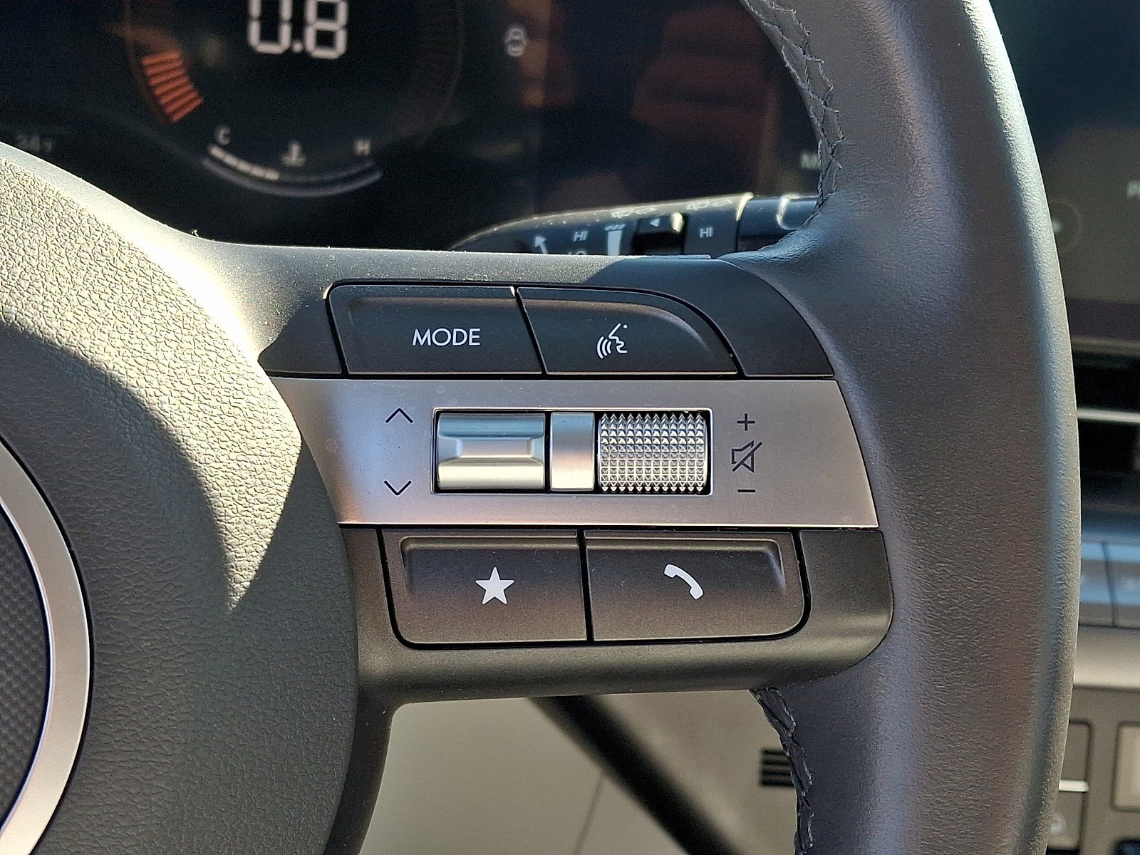 Used 2025 Hyundai Kona SEL image 20