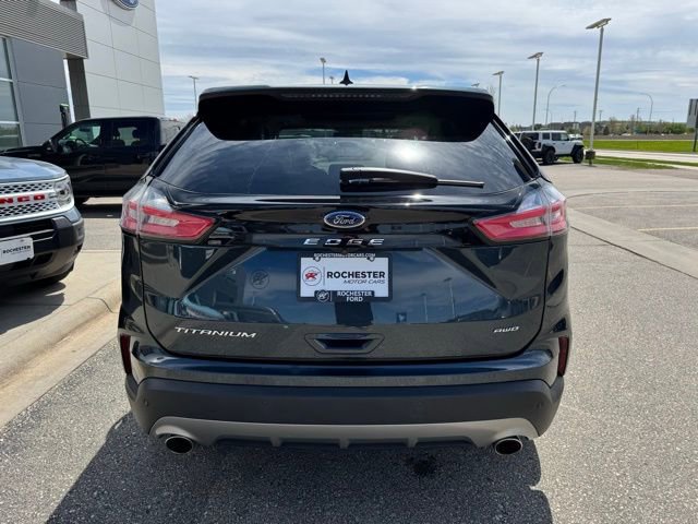 Certified 2022 Ford Edge Titanium AWD/4WD image 40
