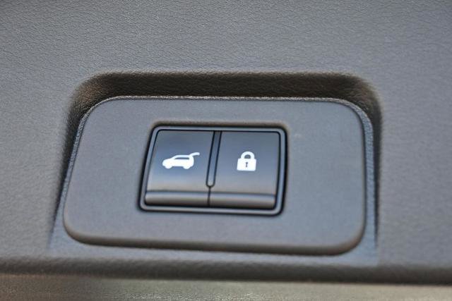Used 2023 Nissan Rogue SL FWD image 13