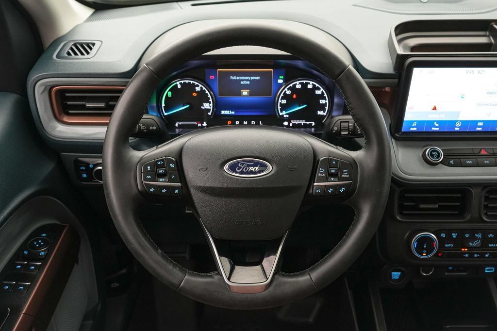 Certified 2024 Ford Maverick Lariat FWD image 17