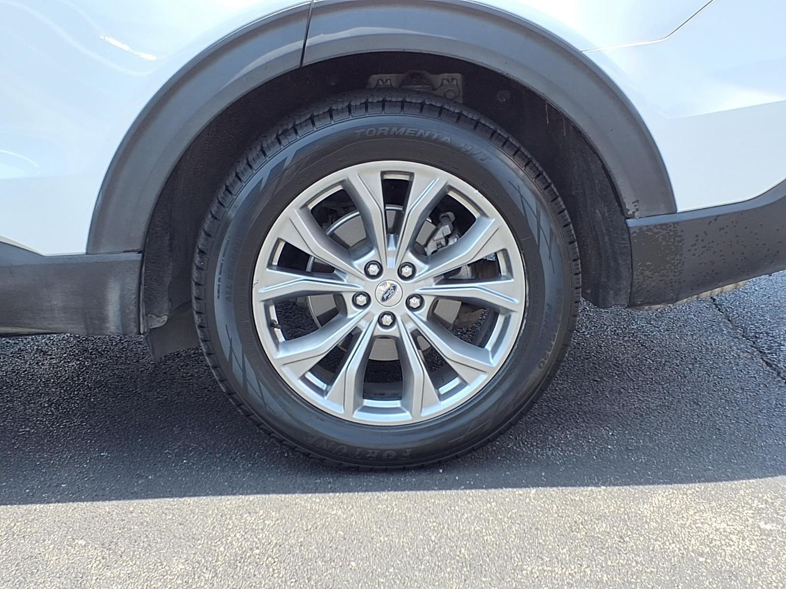 Certified 2021 Ford Explorer XLT w/ Equipment Group 202A RWD image 10