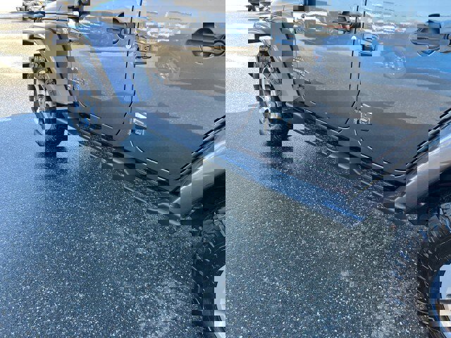 Used 2017 Jeep Wrangler Unlimited Sahara w/ Dual Top Group image 19