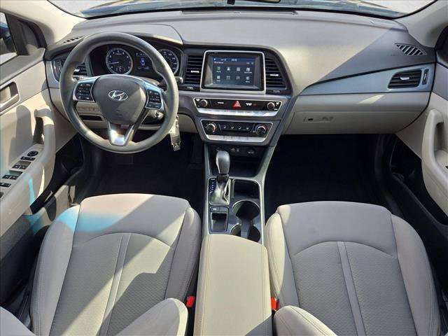 Used 2018 Hyundai Sonata SE FWD image 16