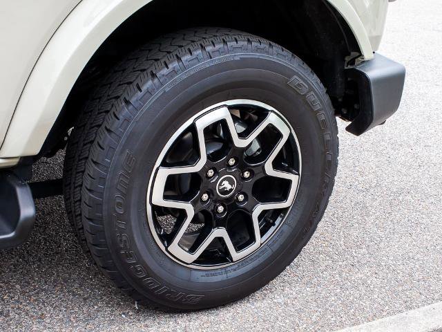 Certified 2025 Ford Bronco Outer Banks AWD/4WD image 6